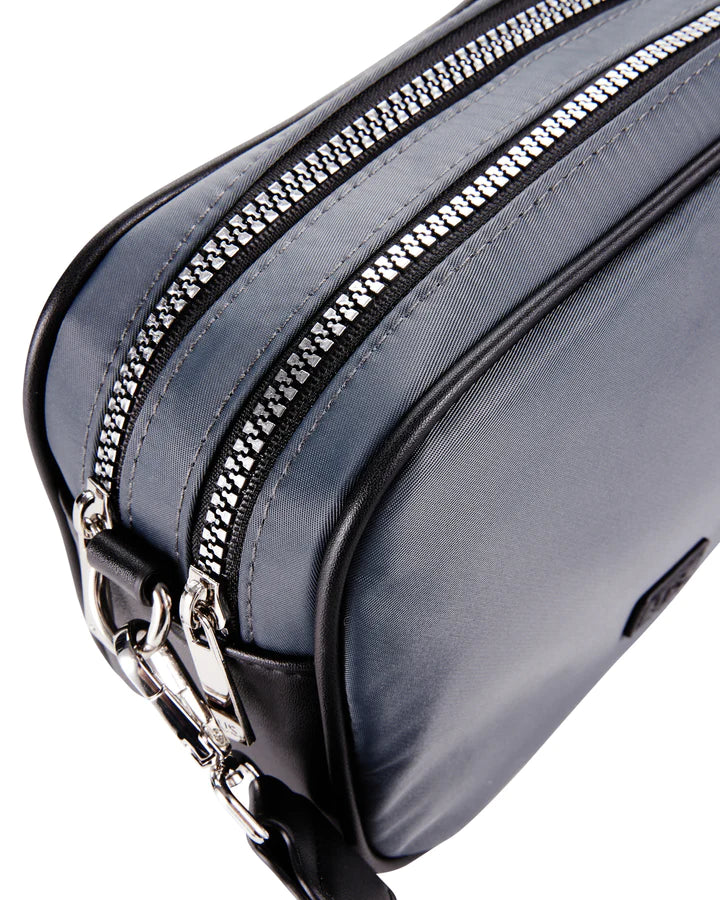 Henry Smoke Bag