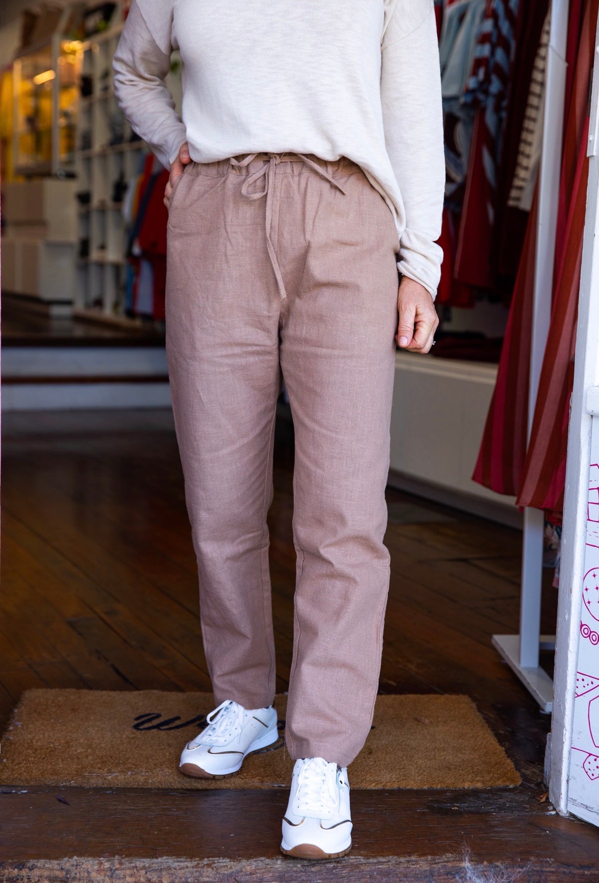 Little Lies Jodie Pant Mocha