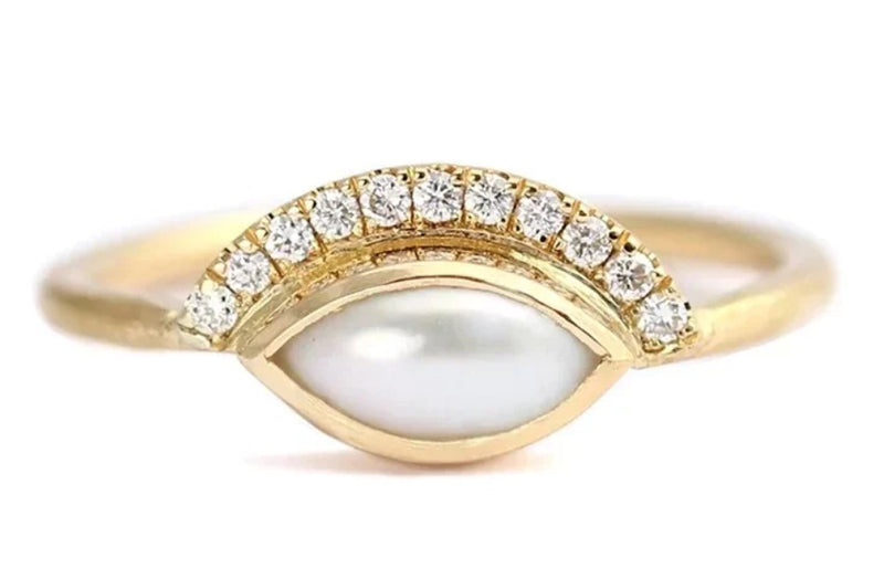 Opal Open Gold Ring 18 K size 8