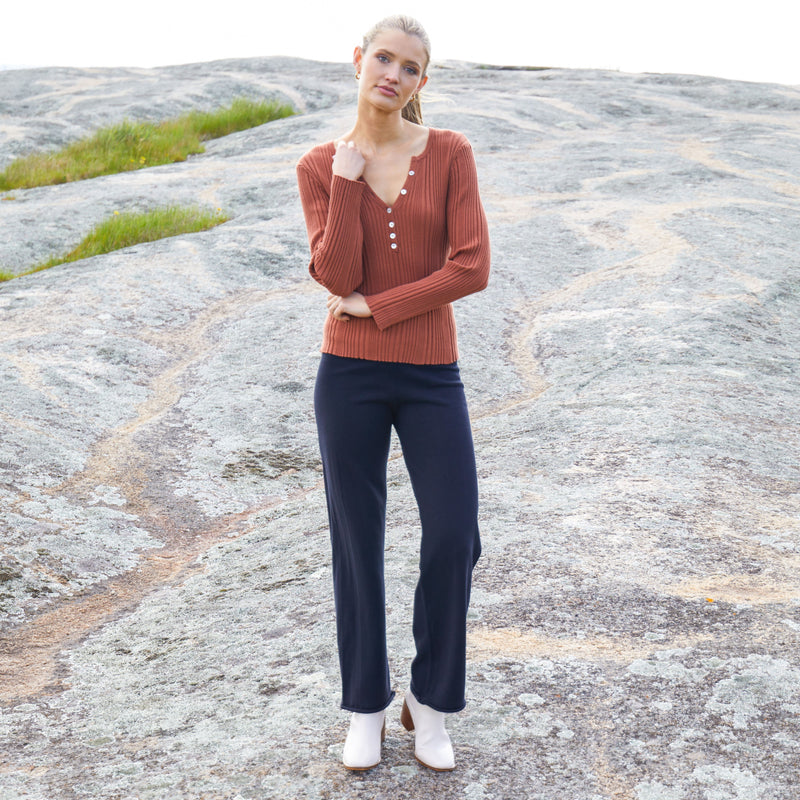 Hannah Rust Rib Top