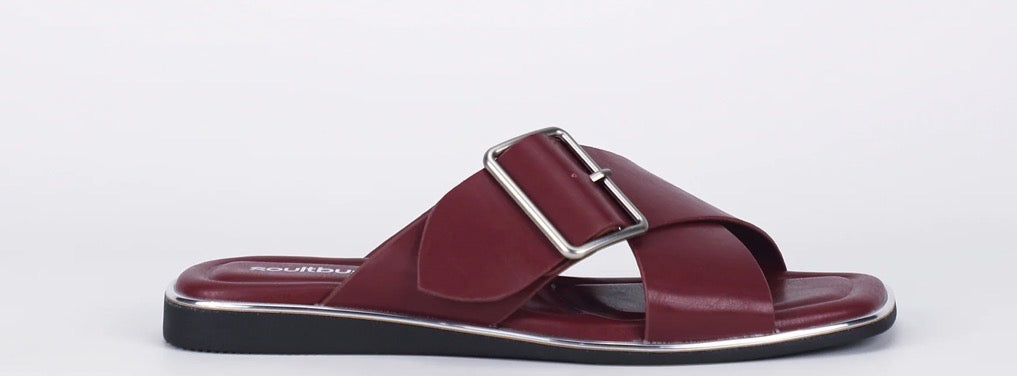 Luca Slide Wine