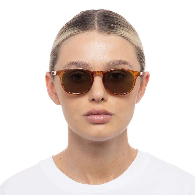 Le Specs Club Royale Vintage Torte