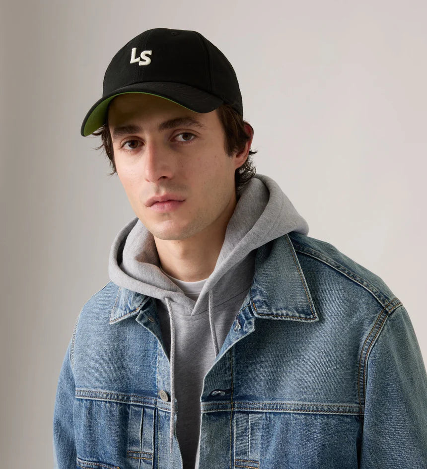 Levi's Men's Monogram Caviar cap