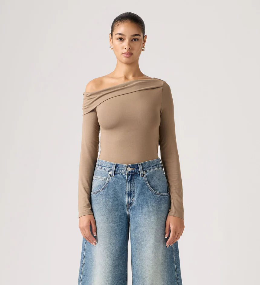 Levi's Clara Pine Bark Off Shoulder Top